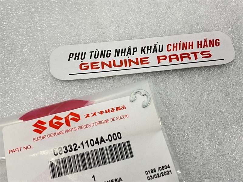 Phe cài khóa tròn Suzuki 08332-1104A-000